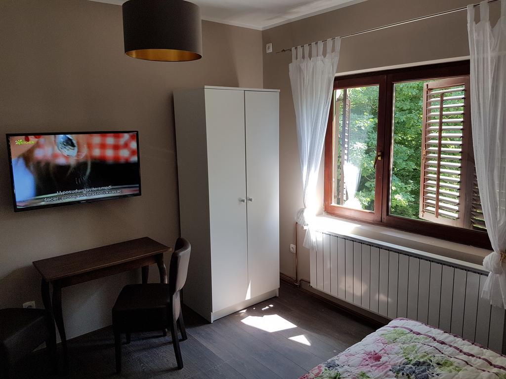 Apartmani Simic Valjevo Exterior foto